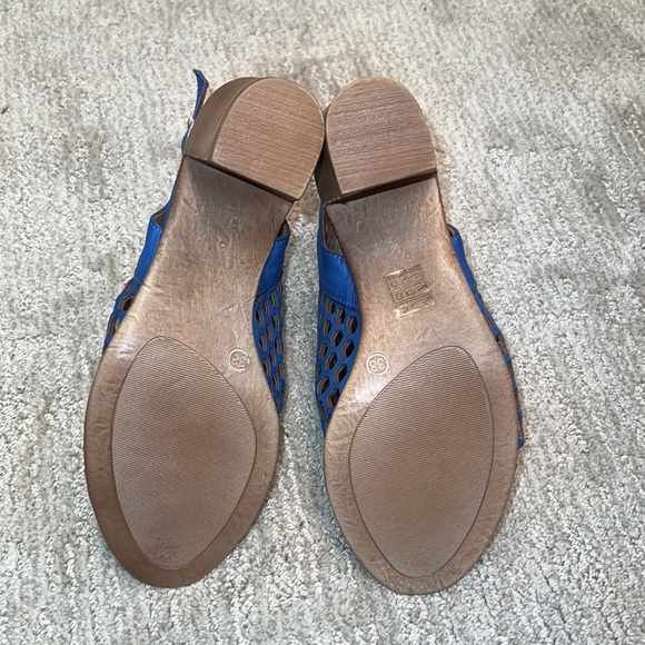 Bueno Heels NWOT - Picture 5 of 7